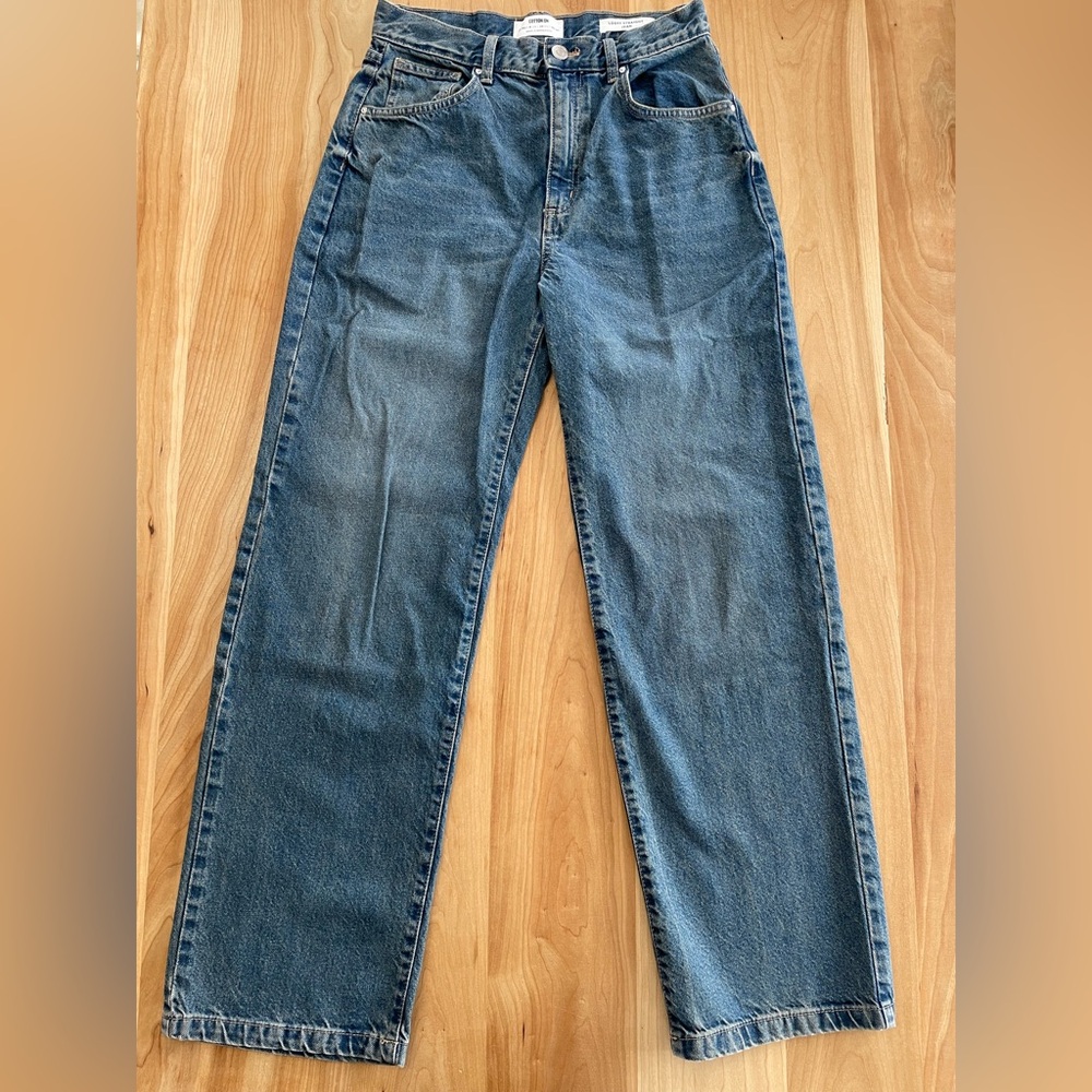 Cotton:On Loose Straight High Rise Blue Jean Size 6 Distressed Blue